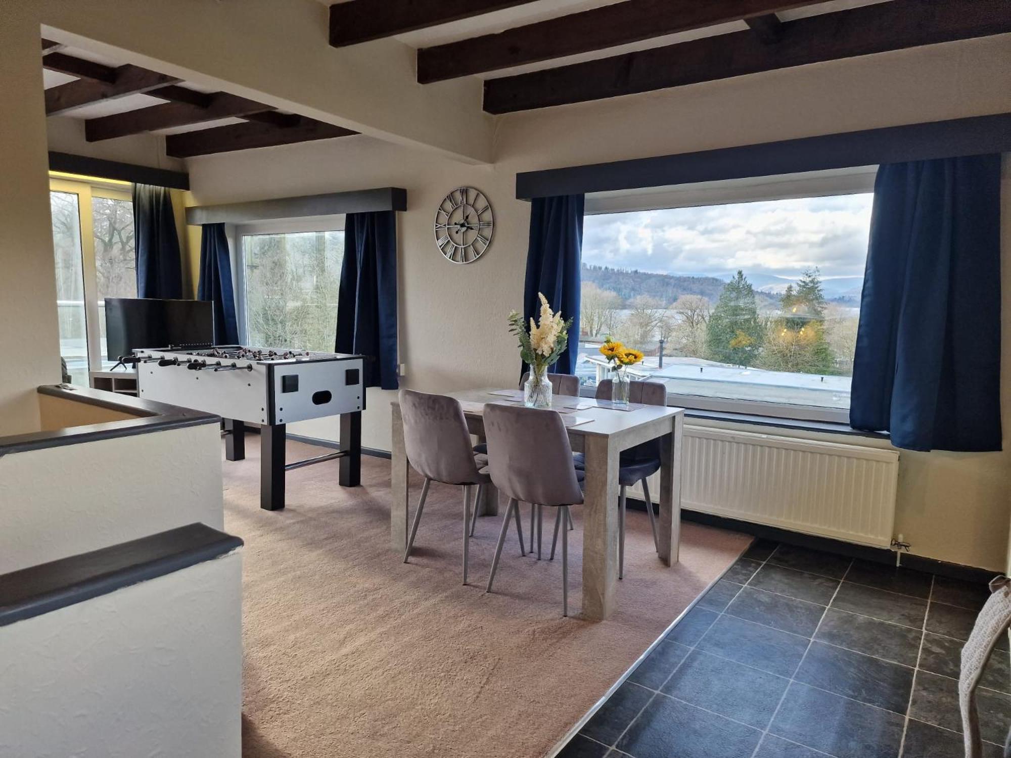 Apartment Penthouse - Duplex Flat - Location